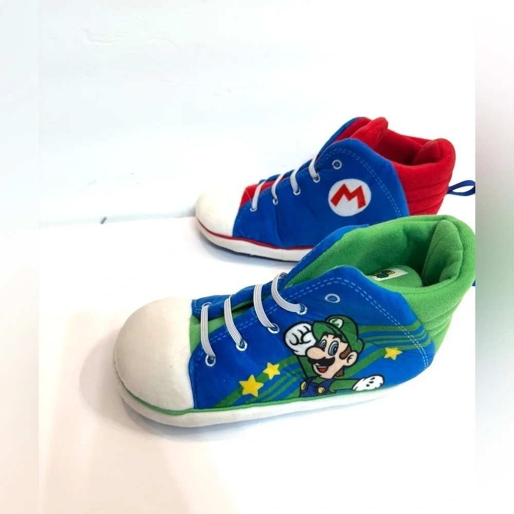 Boys Nintendo Super Mario Brothers Red and Green Bedroom SLIPPERS Size 6